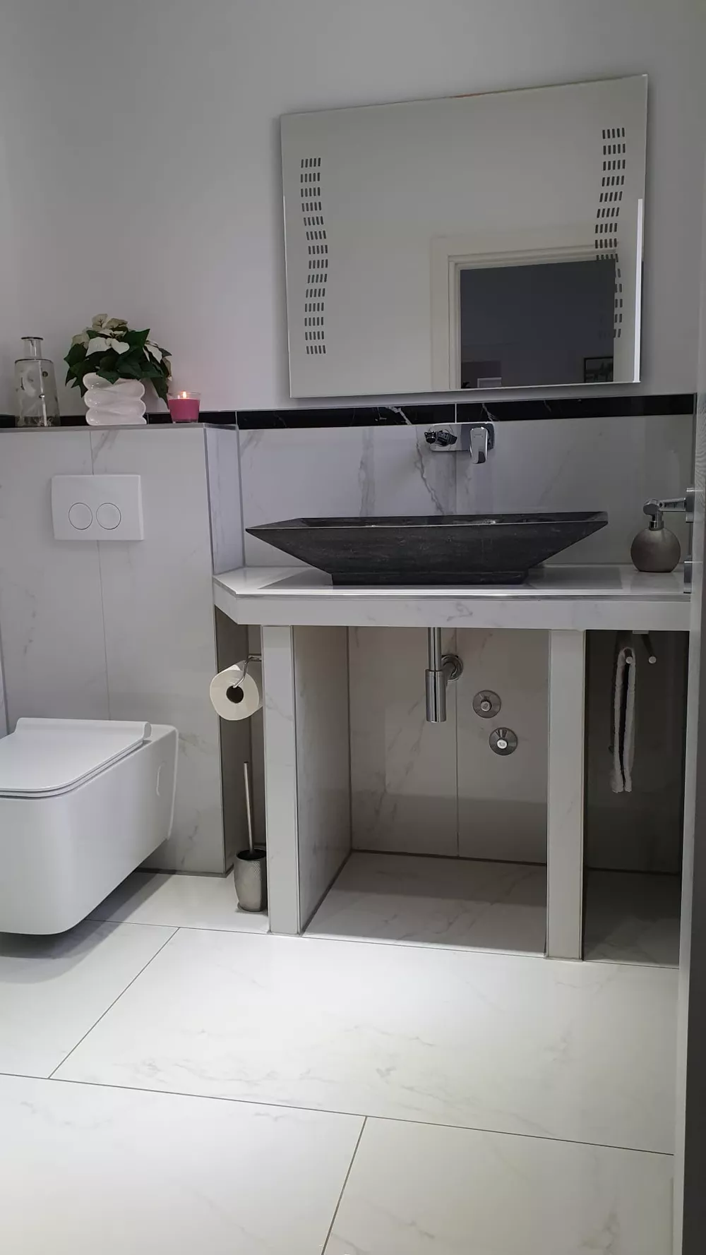 Masterbathroom